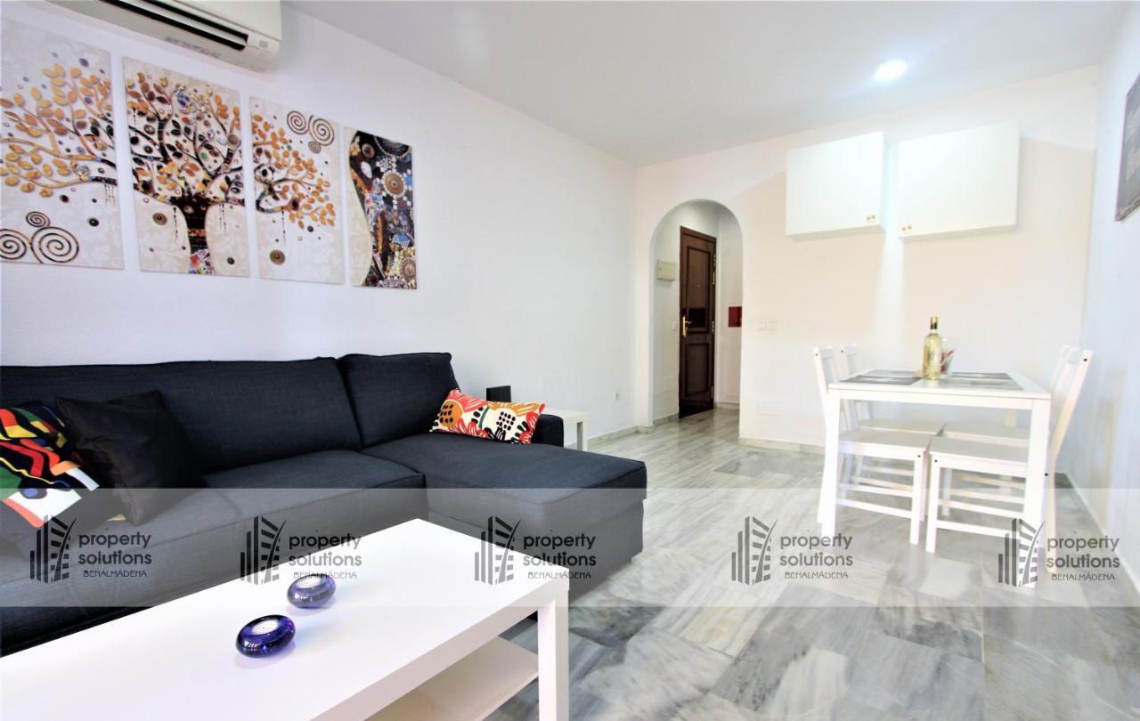 Apartamento Torremolinos - A 600M De La Playa De La Carihuela - Piscina - Parking Gratis - Excelente Conexion Wifi Екстер'єр фото